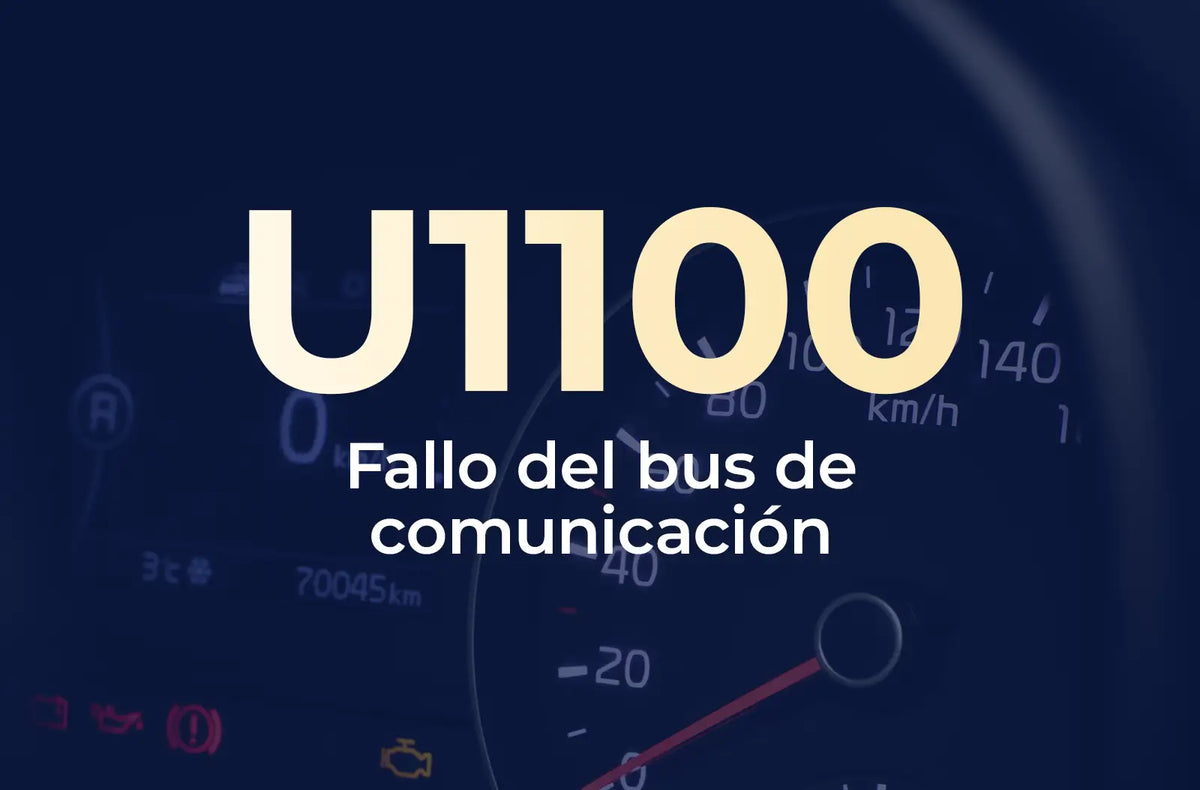 Muestra el código U1100 en amarillo y el texto "Fallo del bus de comunicación" en blanco, sobre el fondo azul desenfocado del tablero del vehículo.
